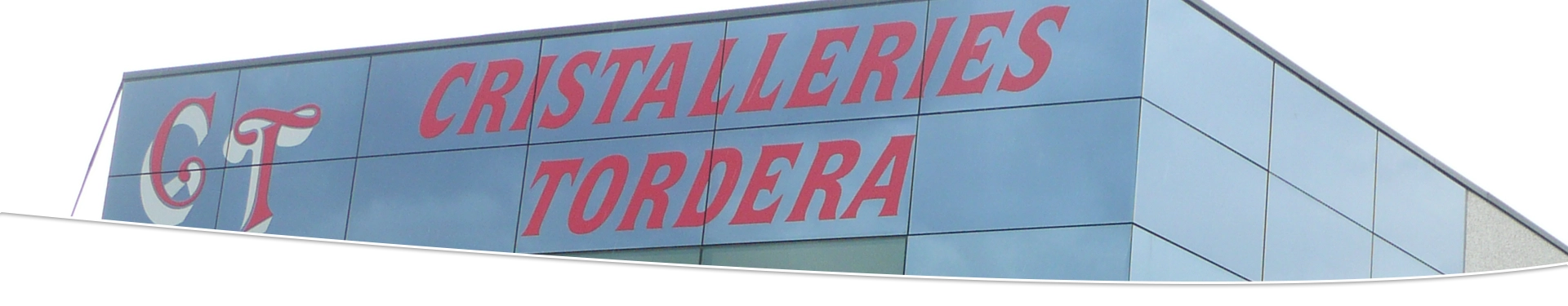 Empresa en Tordera de instaladores de carpintería de aluminio y cristales a medida