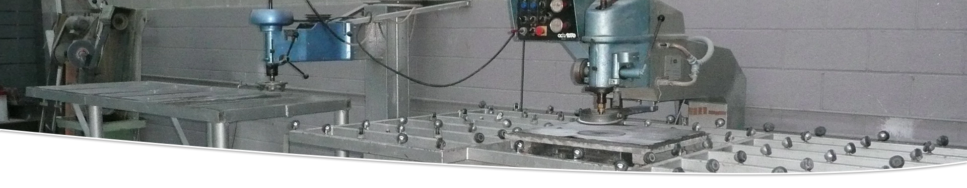 Fabricación de carpintería de aluminio y PVC y cristales a medida en Tordera